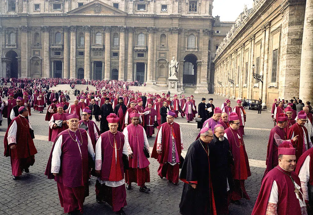 11. Gaudium et spes - The Vatican Council II