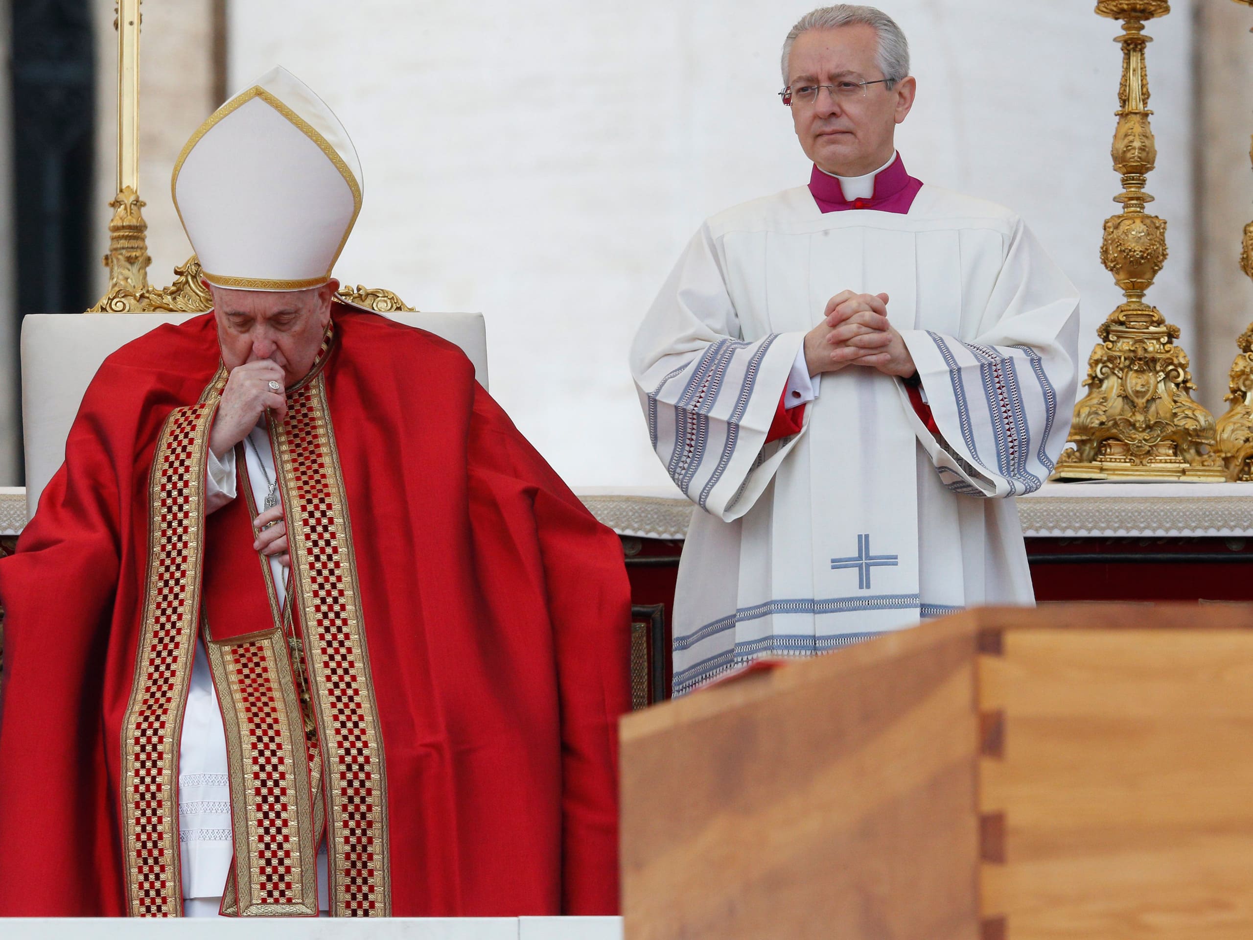 klynke i tilfælde af Hør efter At funeral, pope remembers Benedict's 'wisdom, tenderness, devotion' -  Arlington Catholic Herald