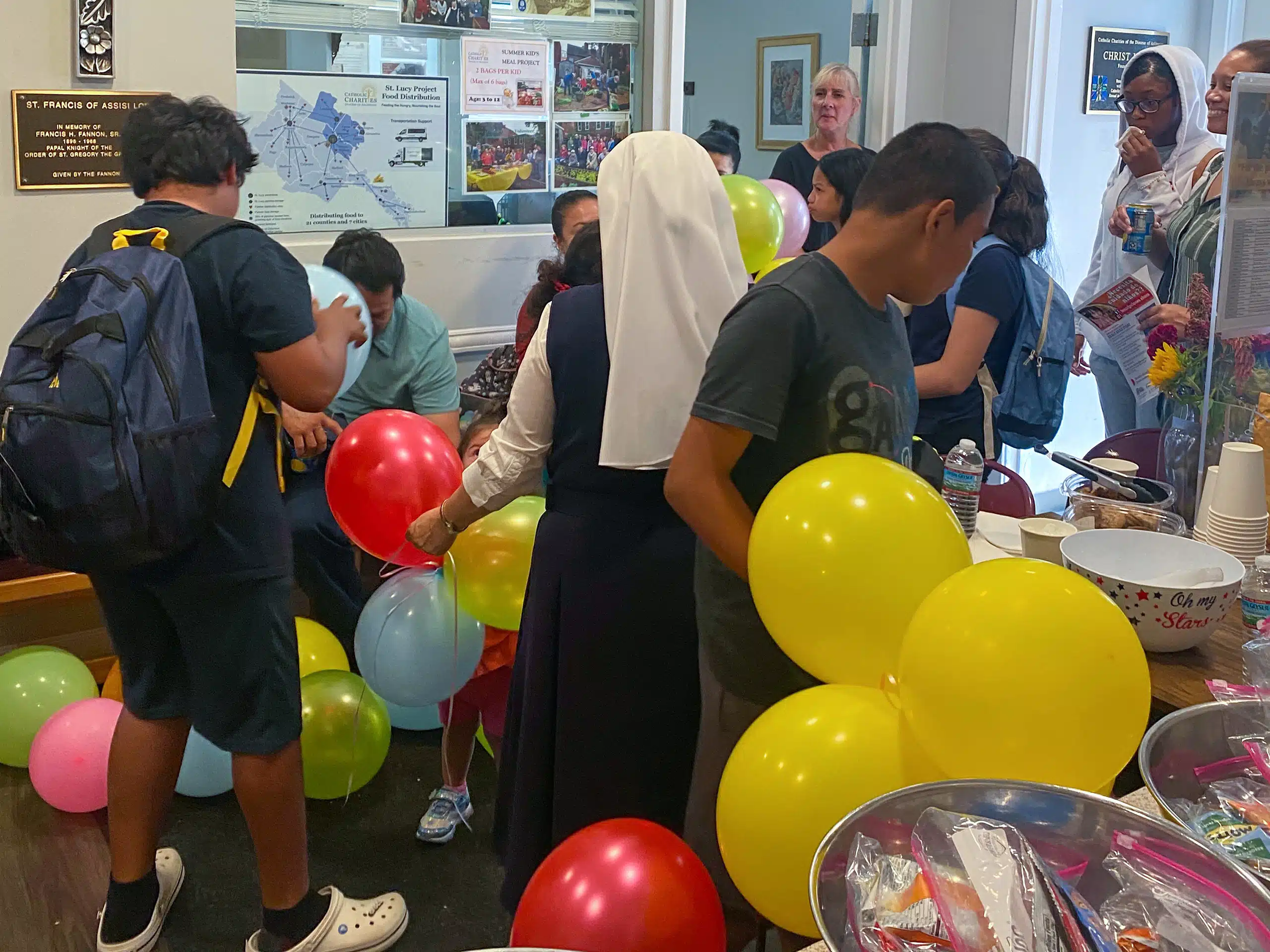 Christ House gives backpacks and school supplies to 30 kids - Arlington Catholic Herald Christ House gives backpacks and school supplies to 30 kids - Arlington Catholic Herald