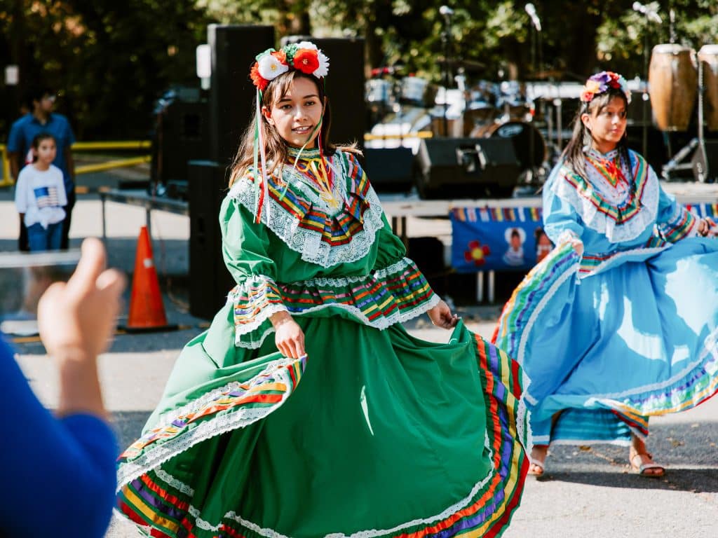 Hundreds gather for Hispanic Heritage Festival and Mass - Arlington ...