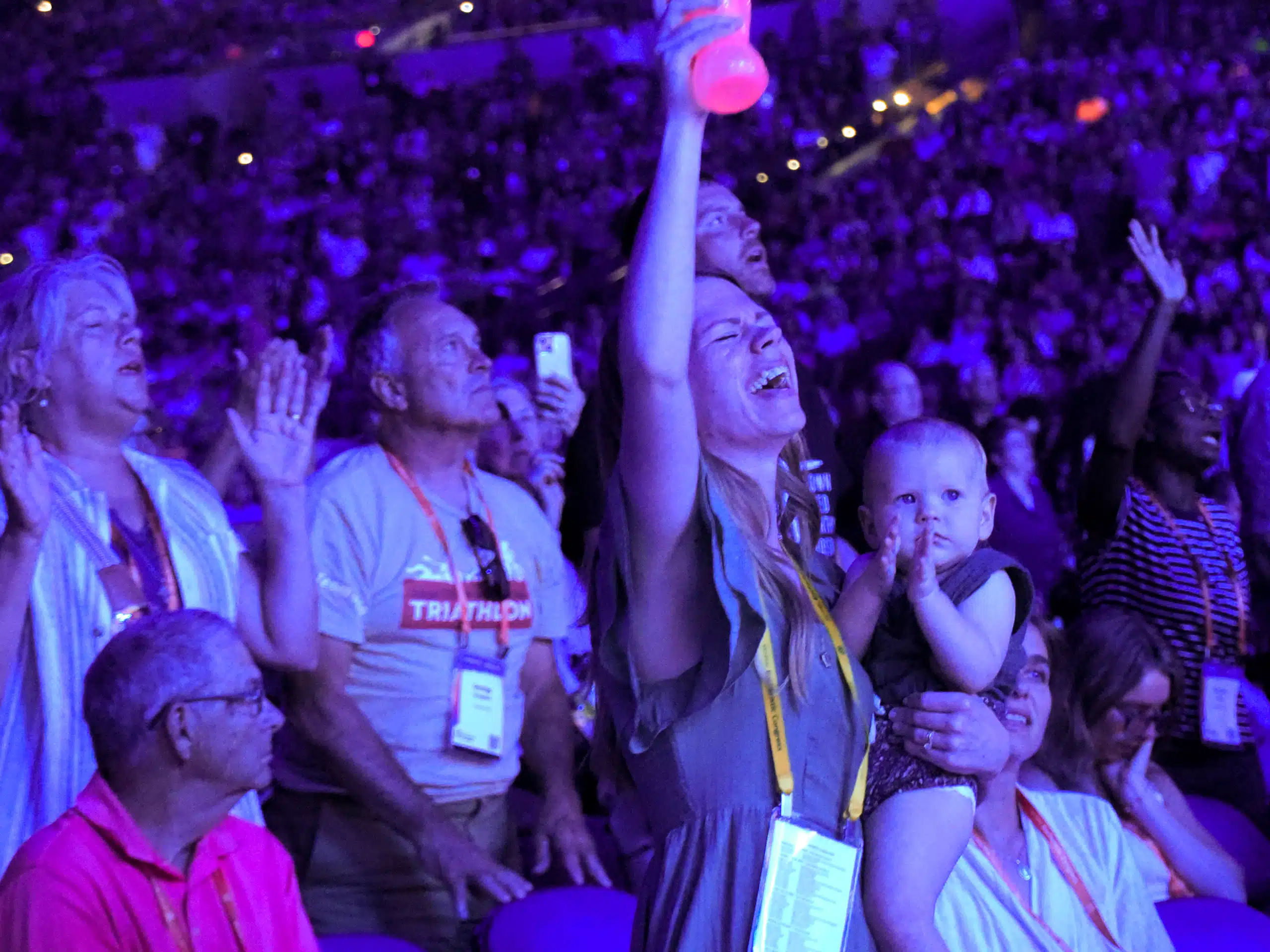 Nearly 60 000 pilgrims attend the tenth national eucharistic congress